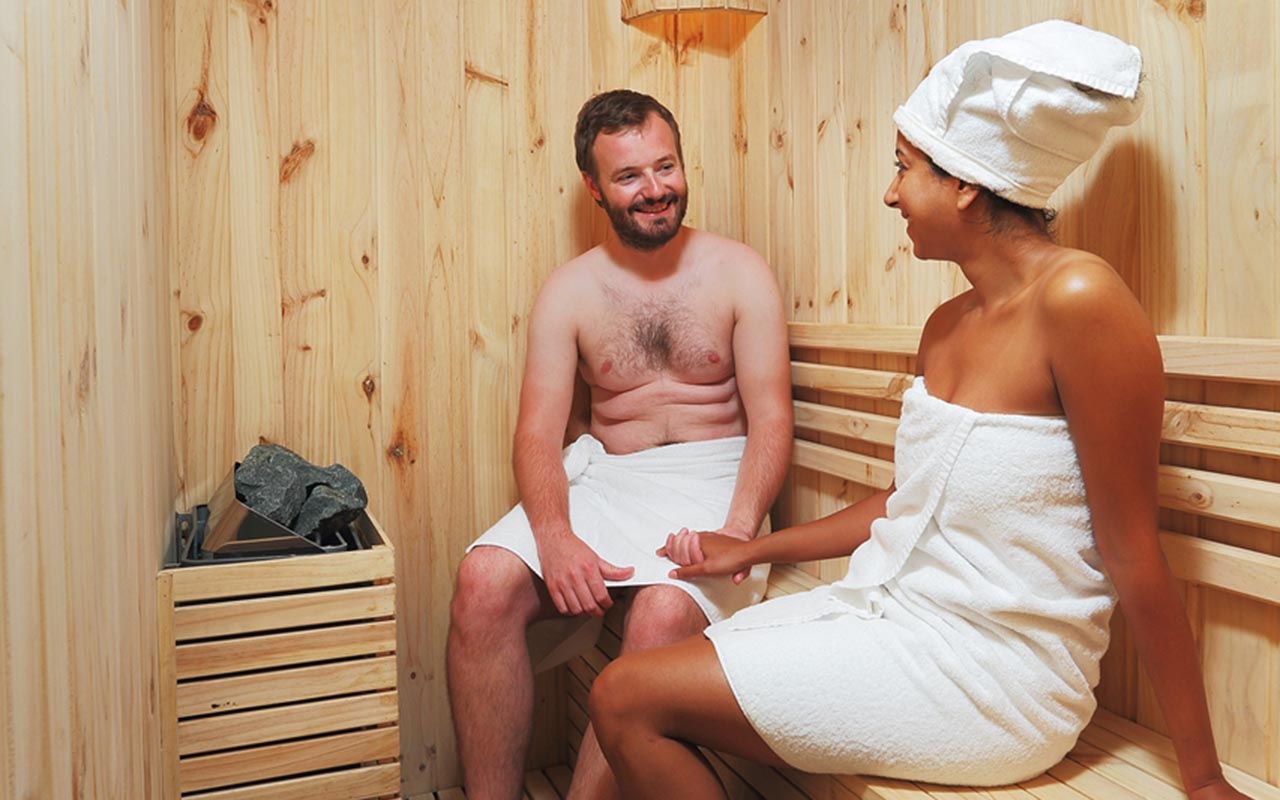 sauna service at Halong Bay cruises